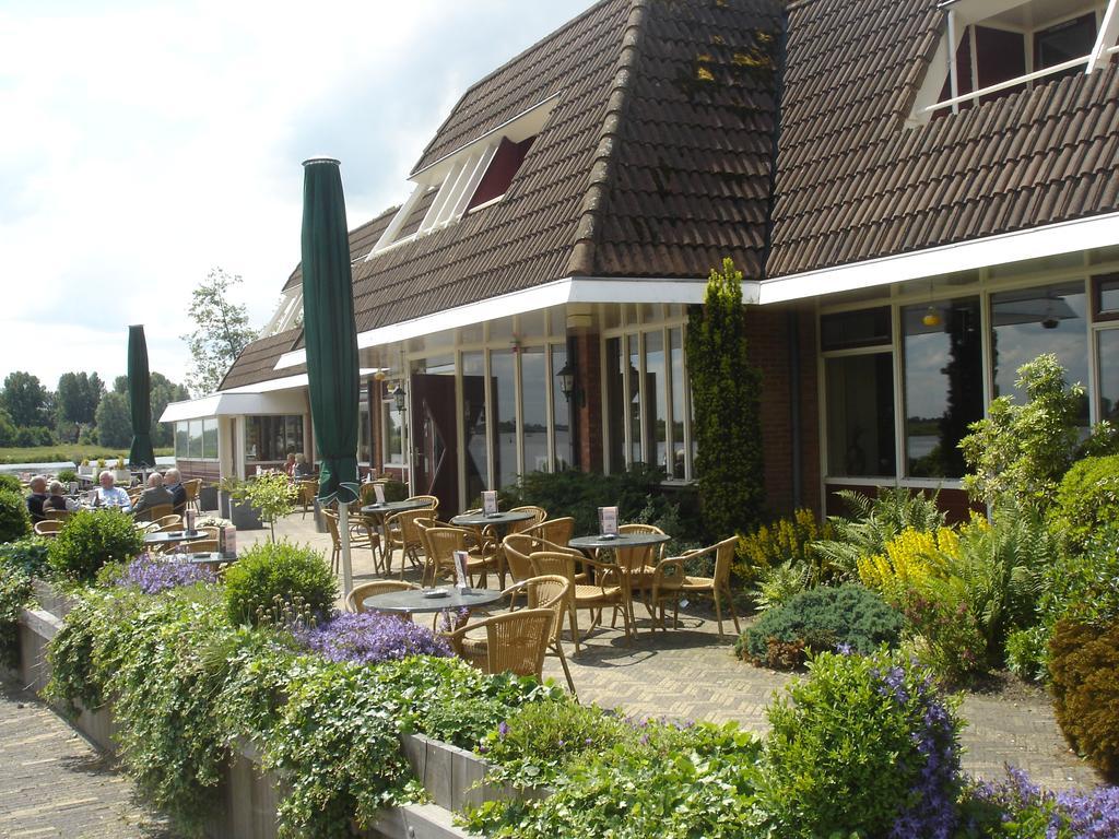 Hotel Restaurant Ie Sicht De Veenhoop Exteriör bild