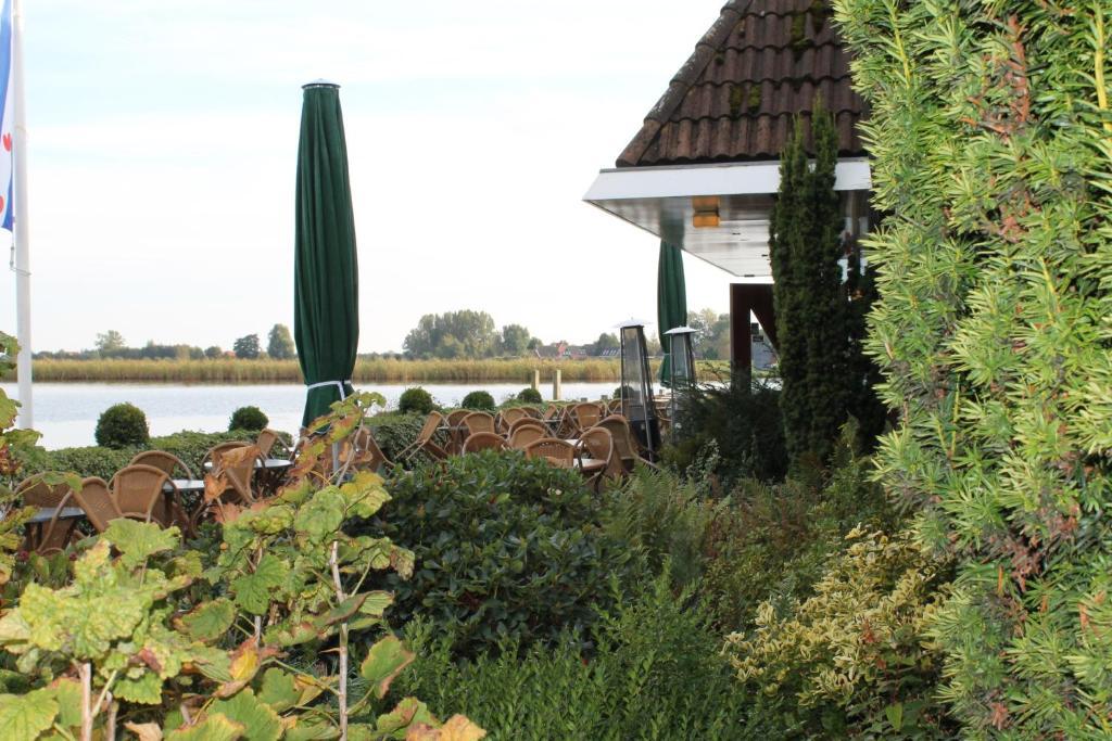 Hotel Restaurant Ie Sicht De Veenhoop Exteriör bild